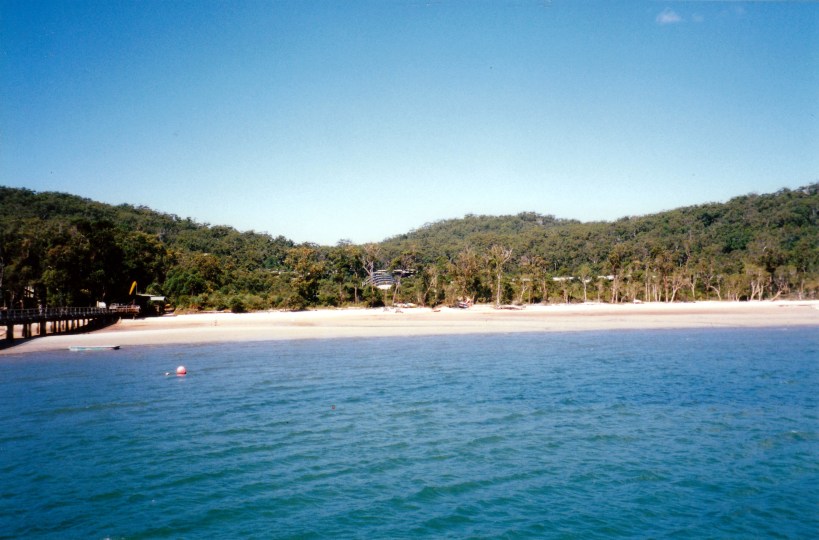 05-09-1998 07 Kingfisher Bay resort from its jetty.jpg