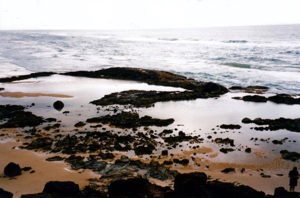 05-12-1998 06 Champagne Pools Middle Rocks.jpg
