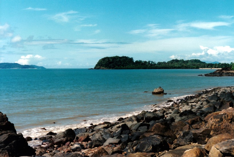 06-03-1998 02 Tam O Shanter Point near Mission Beach.jpg