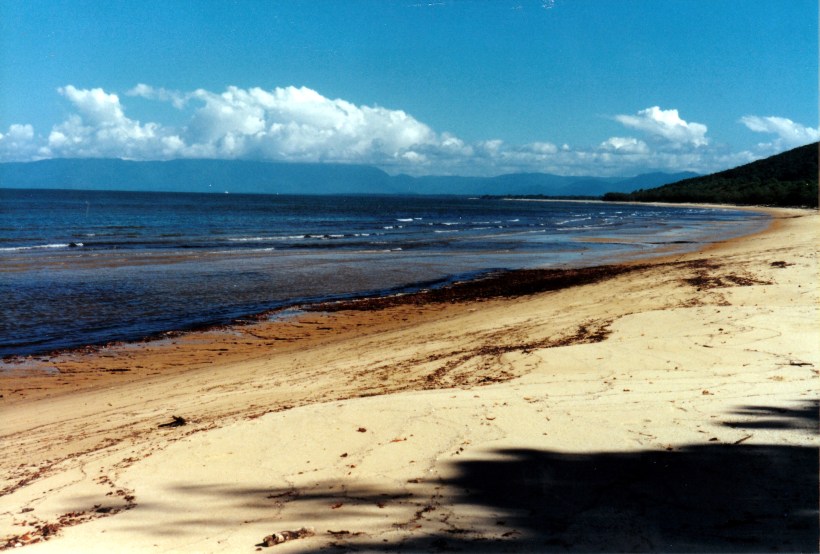 06-03-1998 06  Kennedy Bay.jpg