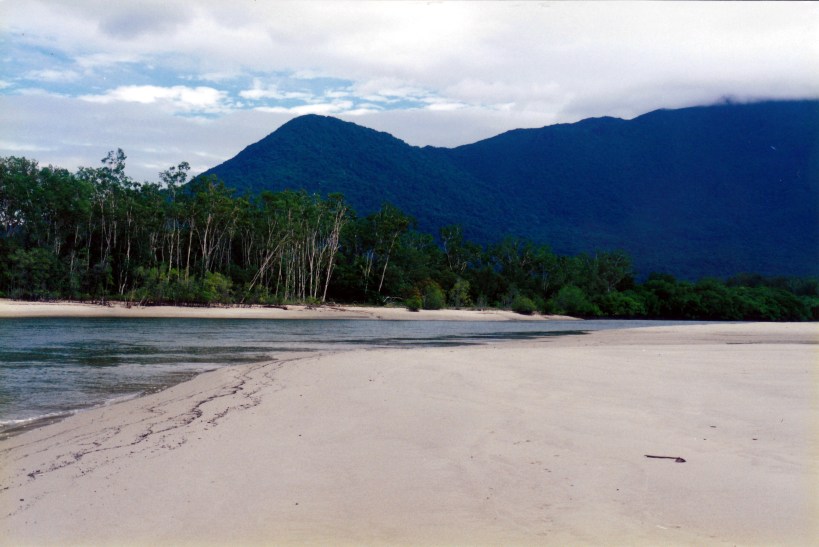 06-22-1998 beach at Cow Bay.jpg