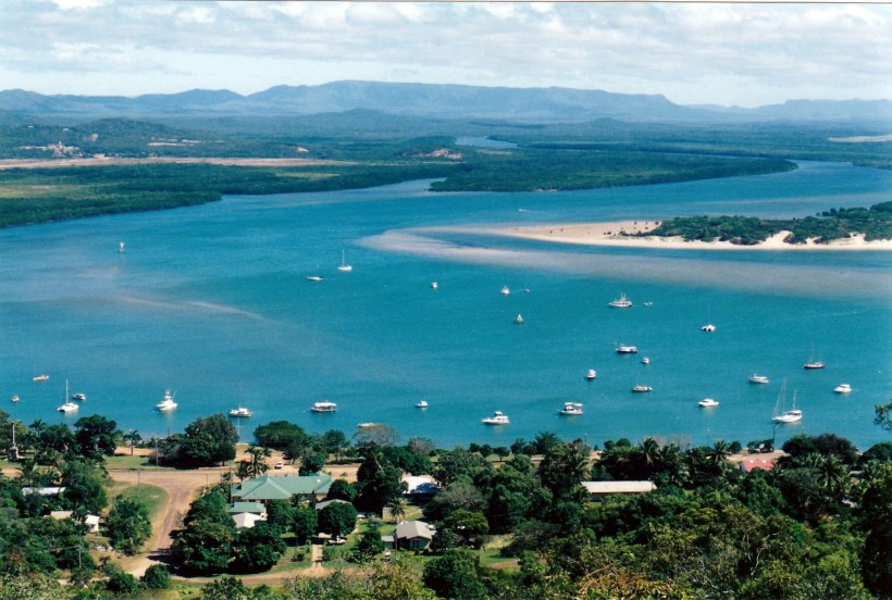 06-28-1998 04 endeavour r.jpg