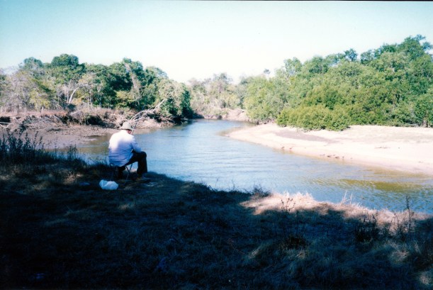 07-15-1998 01 John fishing tidal creek Silver Plains.jpg