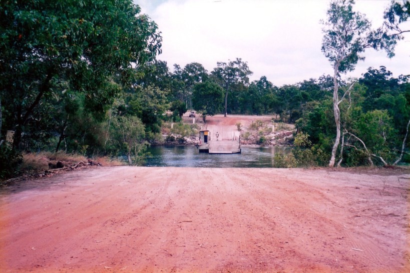 08-03-1998 03 jardine ferry.jpg