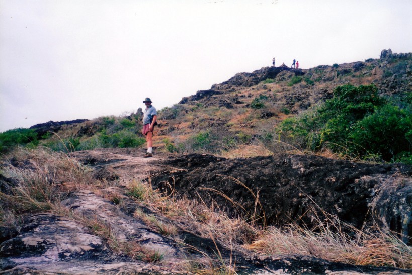 08-05-1998 05 tk to tip from beach.jpg