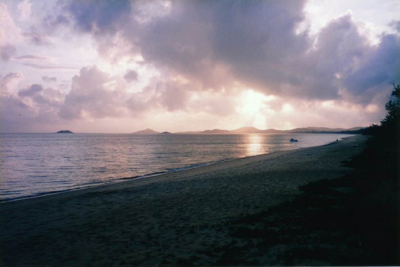 08-15-1998 sunrise over tip from punsand.jpg