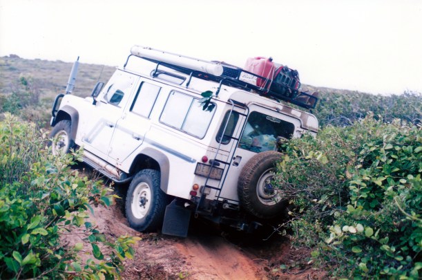 08-17-1998-04-truck-stuck-ussher-point-from-back