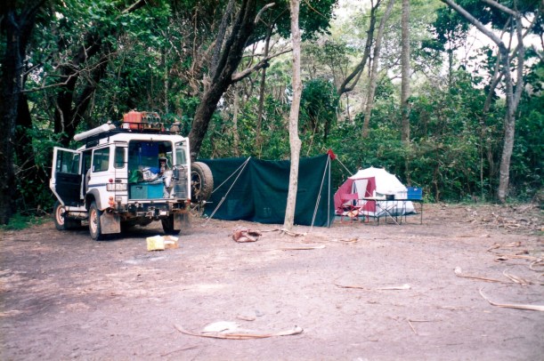 08-21-1998 02 chilli beach camp.jpg