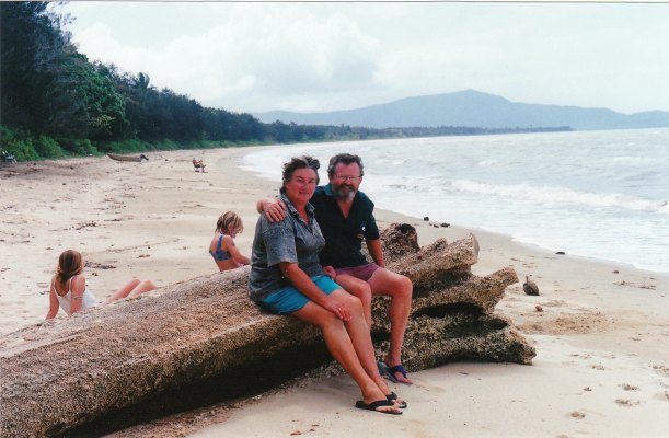 08-27-1998 grey nomads.jpg