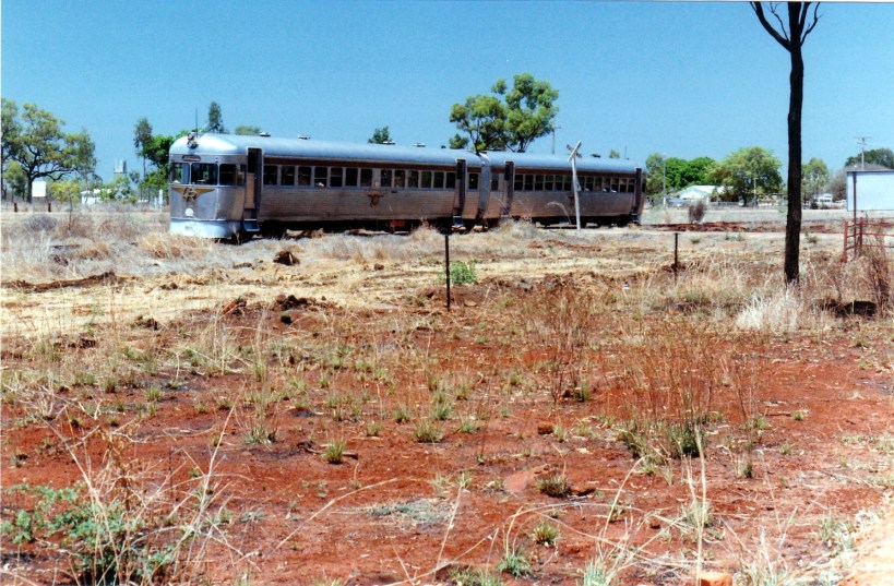 10-08-1998 savannahlander.jpg