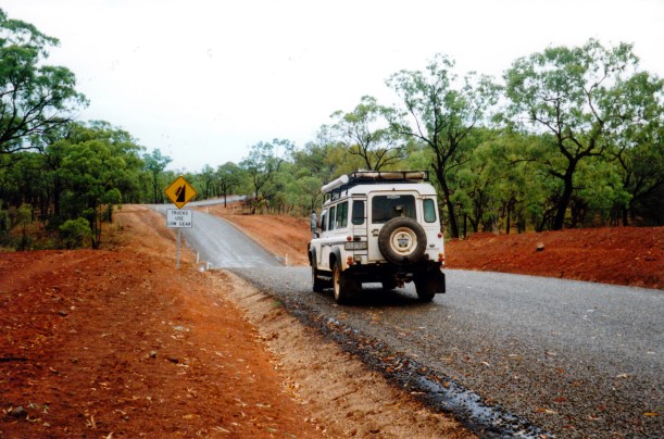 10-16-1998 08 Forsayth Einasleigh road sign.jpg