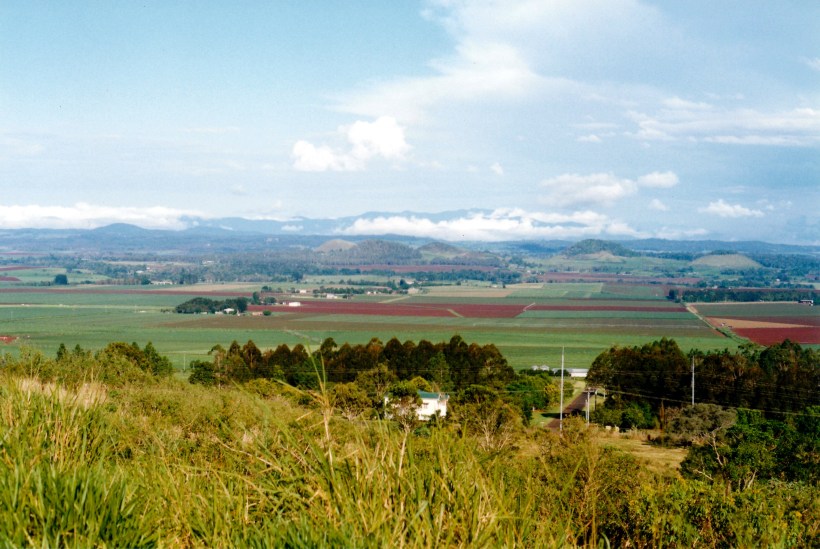 11-22-1998 02 Atherton LO to Seven Sisters nr Yungaburra.jpg