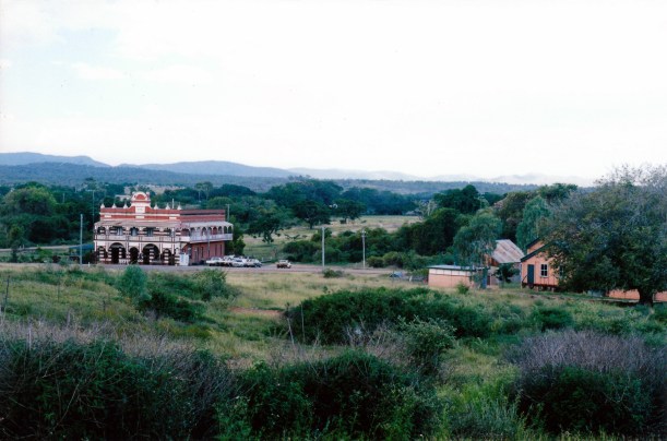 12-02-1998 08 Ravenswood vista.jpg