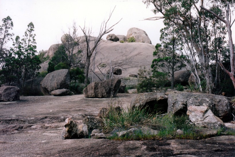 01-21-1999 Pyramid scene.jpg