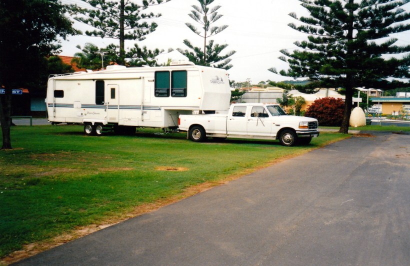 02-21-1999 a fifth wheeler.jpg