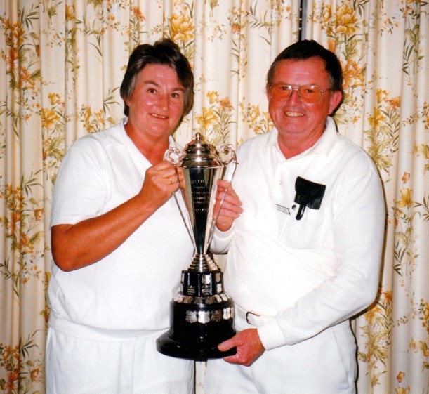 04-17-1999 smith cup winners mildura.jpg