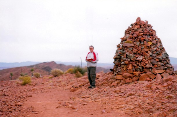 05-11-1999 21 j on mt caernarvon.jpg