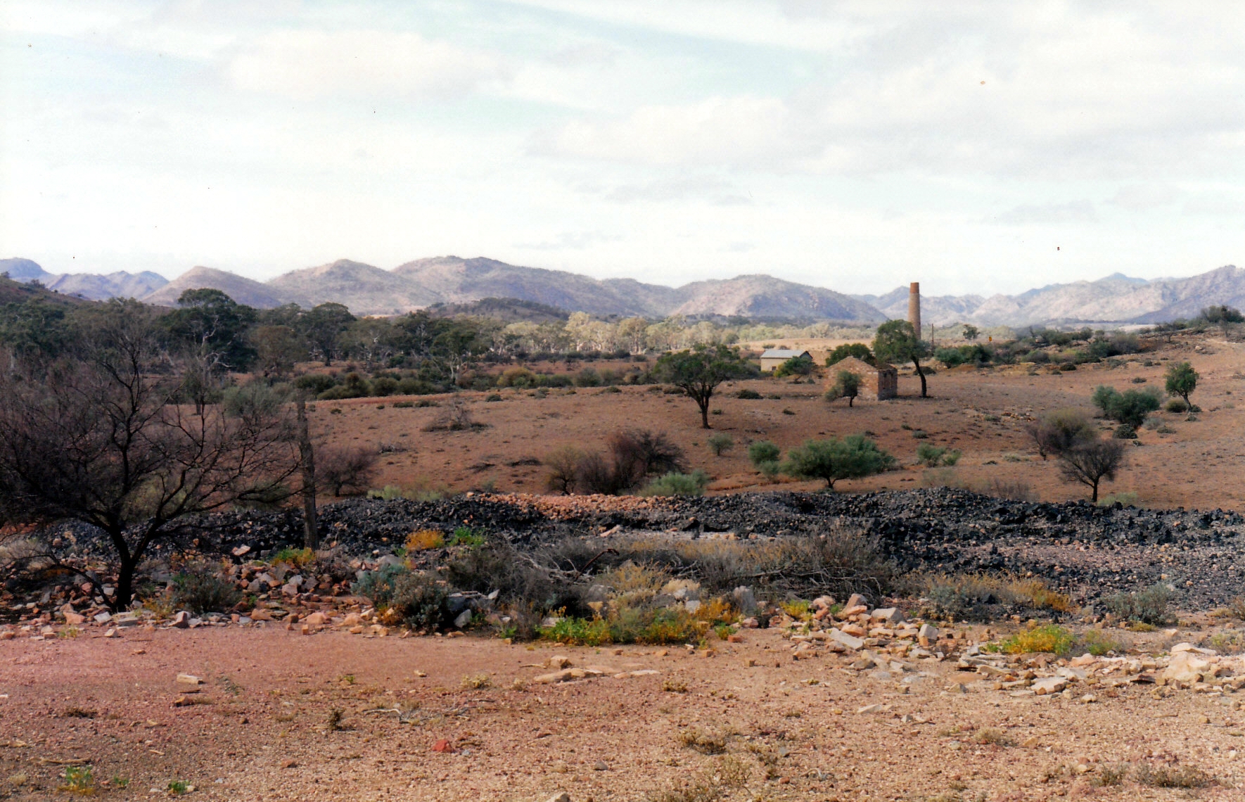 05-23-1999 05 mineruins at sliding rock and slag heaps