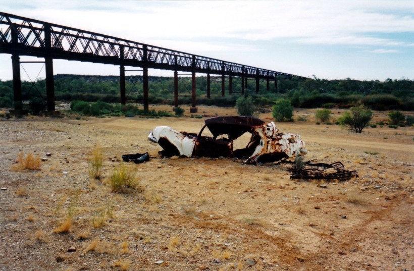 05-28-1999 10algebuckina bridge.jpg