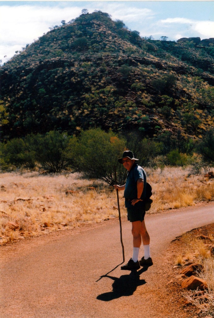 06-11-1999 01 start canyon walk.jpg