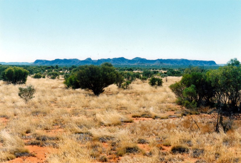 06-16-1999 05 gosse bluff