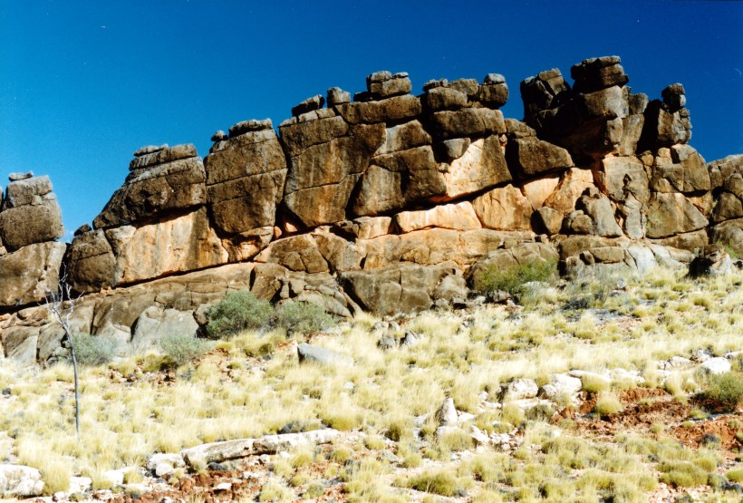 06-28-1999 09 Ellery Ck Big Hole dolomite wall