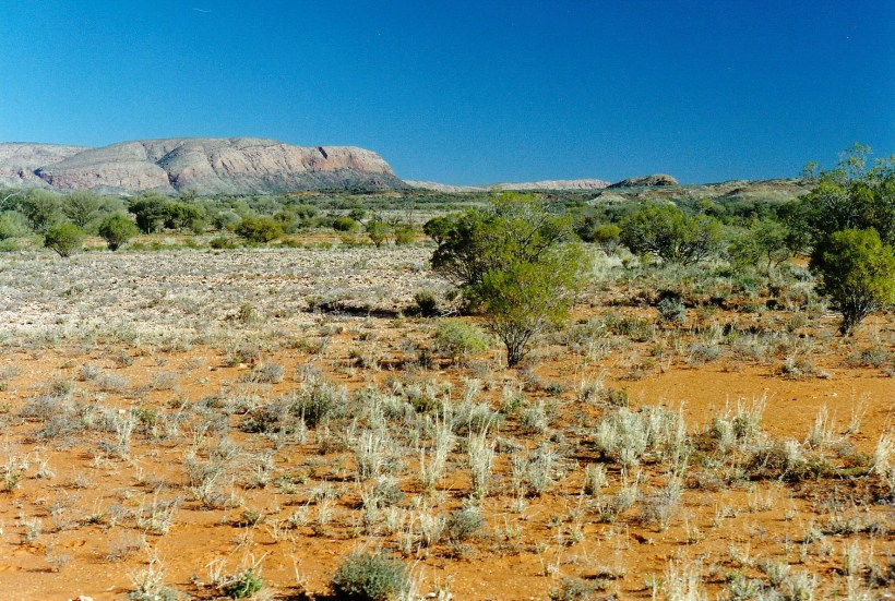 07-15-1999 10 georgina gap.jpg