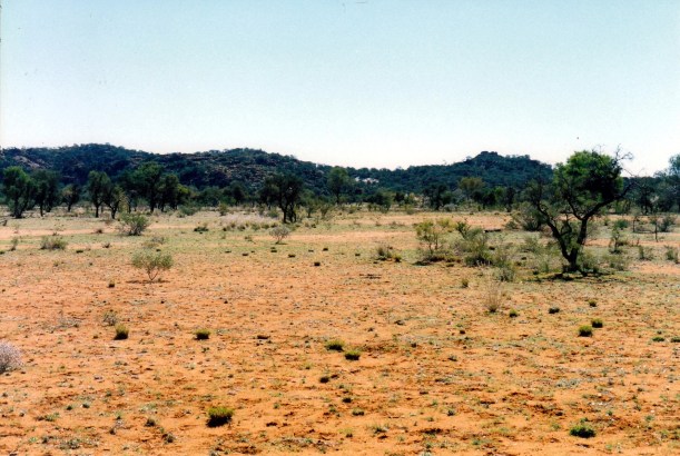 07-20-1999 01 blackfellows bones mica mine on hill.jpg