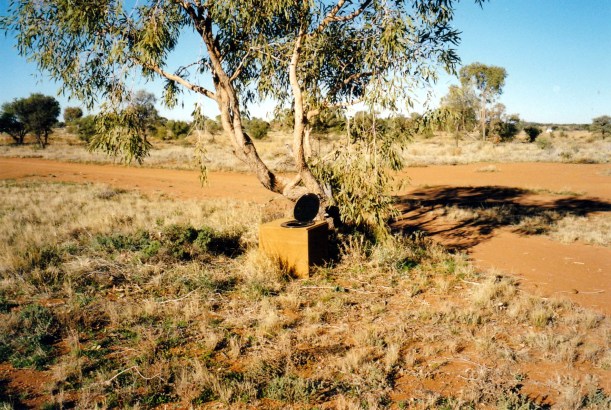 07-26-1999 08 bush dunny.jpg