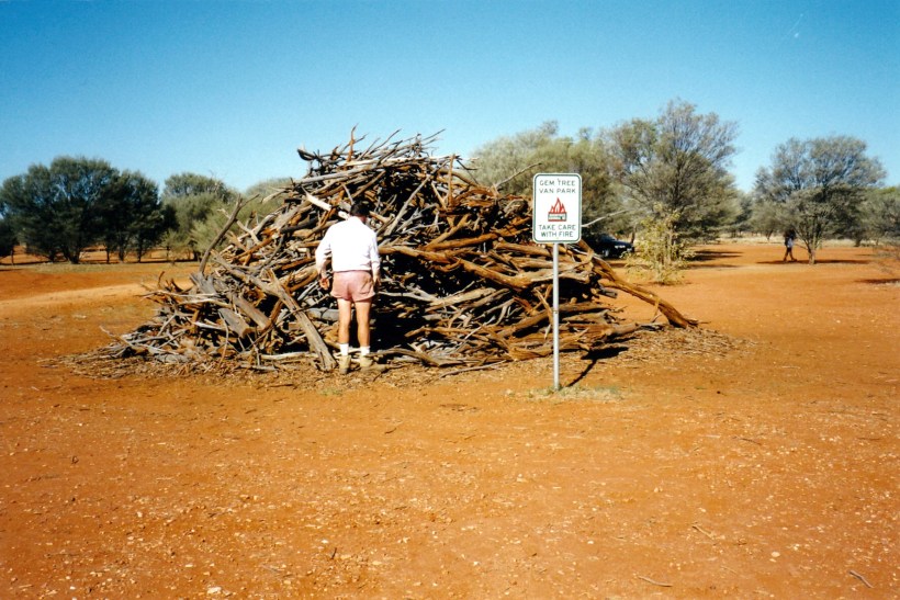 07-31-1999 gemtree firewood.jpg