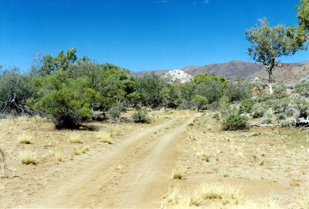 07-28-1999 01 track into Painted Canyon.jpg