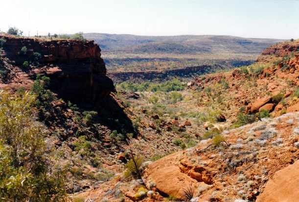08-09-1999 04 view down to glen of palms ampi walk.jpg