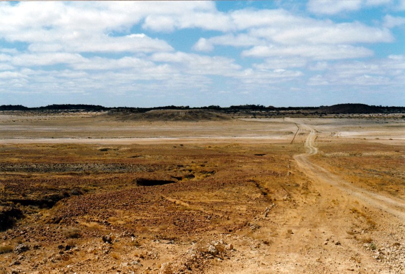 08-14-1999 07 approach to dalhousie tenacity bog