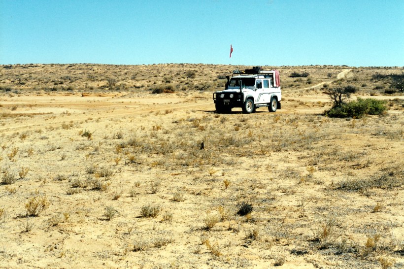 08-17-1999 16  lunch place Rig Rd.jpg