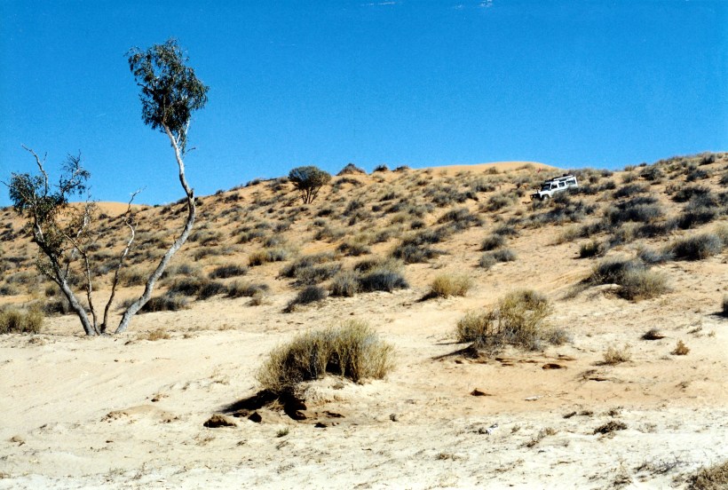 08-19-1999 15  Truck on bypass track.jpg