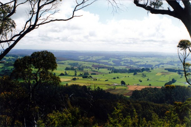 11-04-1999 Gnomon view to west, Dial Ra NP.jpg