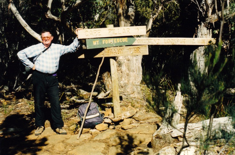 11-27-1999 07 more sign