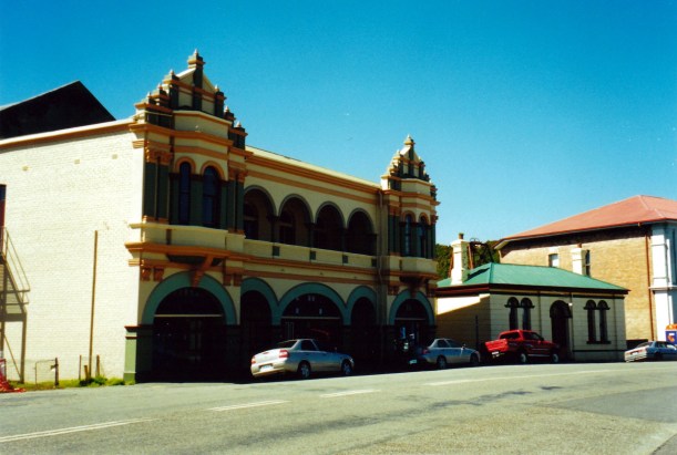 03-08-2000 old gaiety theatre zeehan