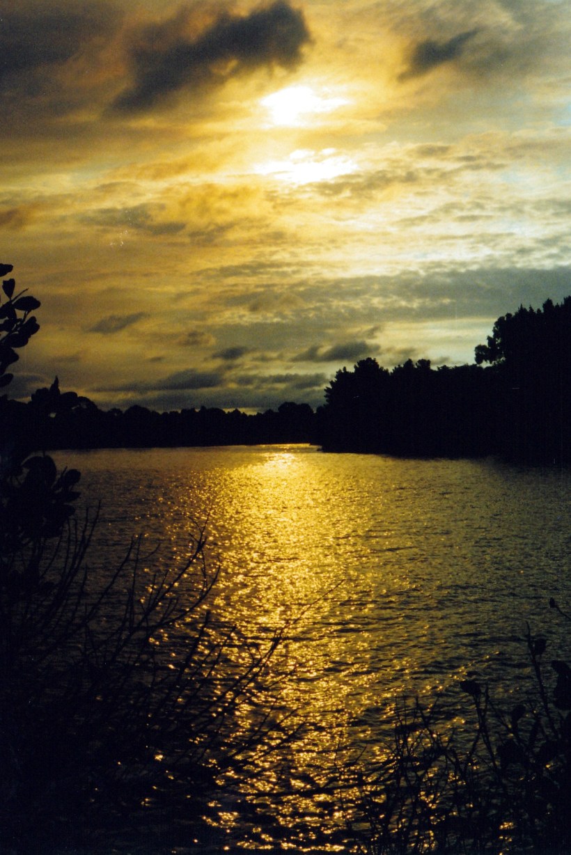 03-24-2000 INGLIS r sunset.jpg