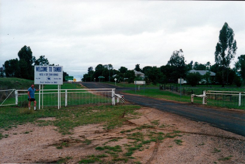 05-02-2000 Tambo entry.jpg