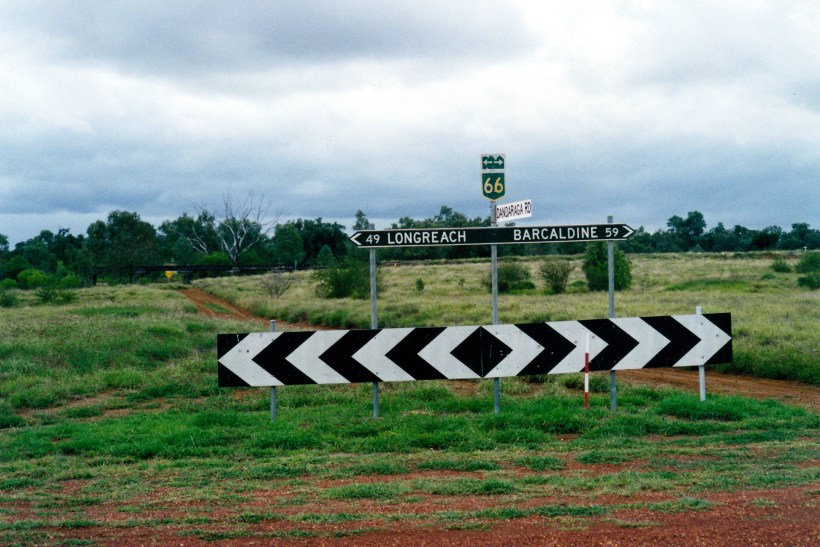 05-19-2000 rain near longreach.jpg