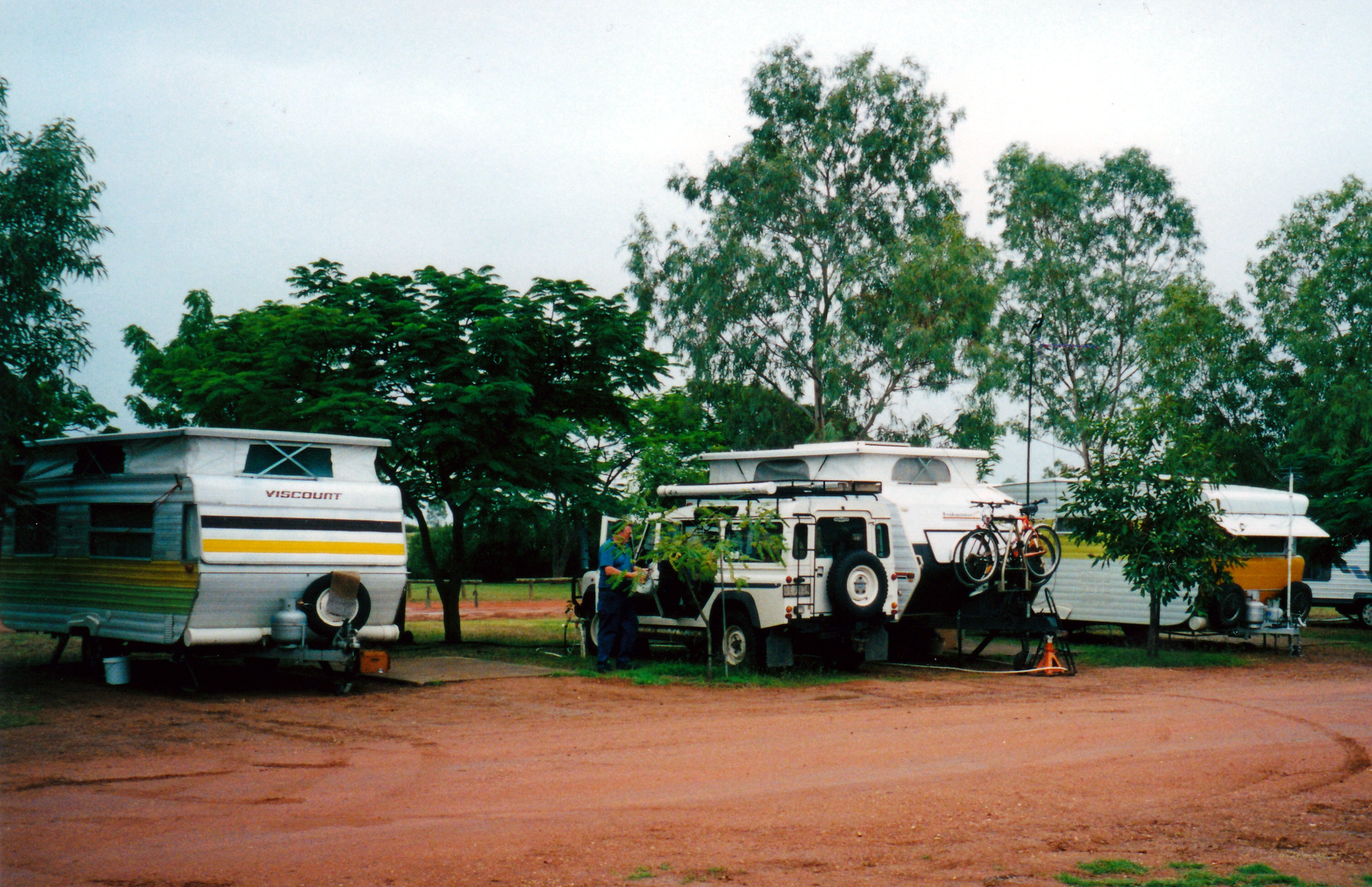 05-20-2000 camp longreach.jpg