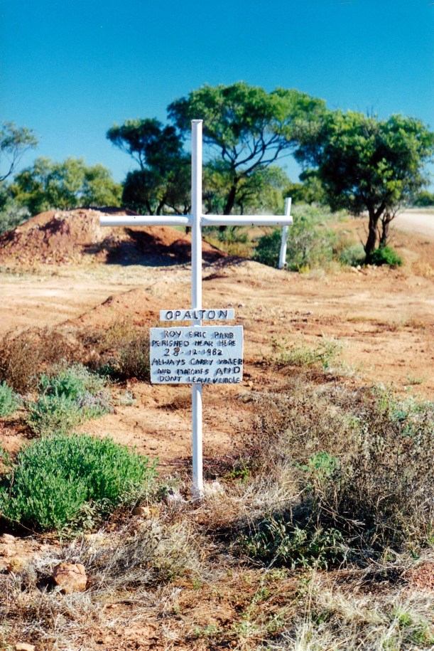 06-04-2000 Opalton memorial & warning.jpg