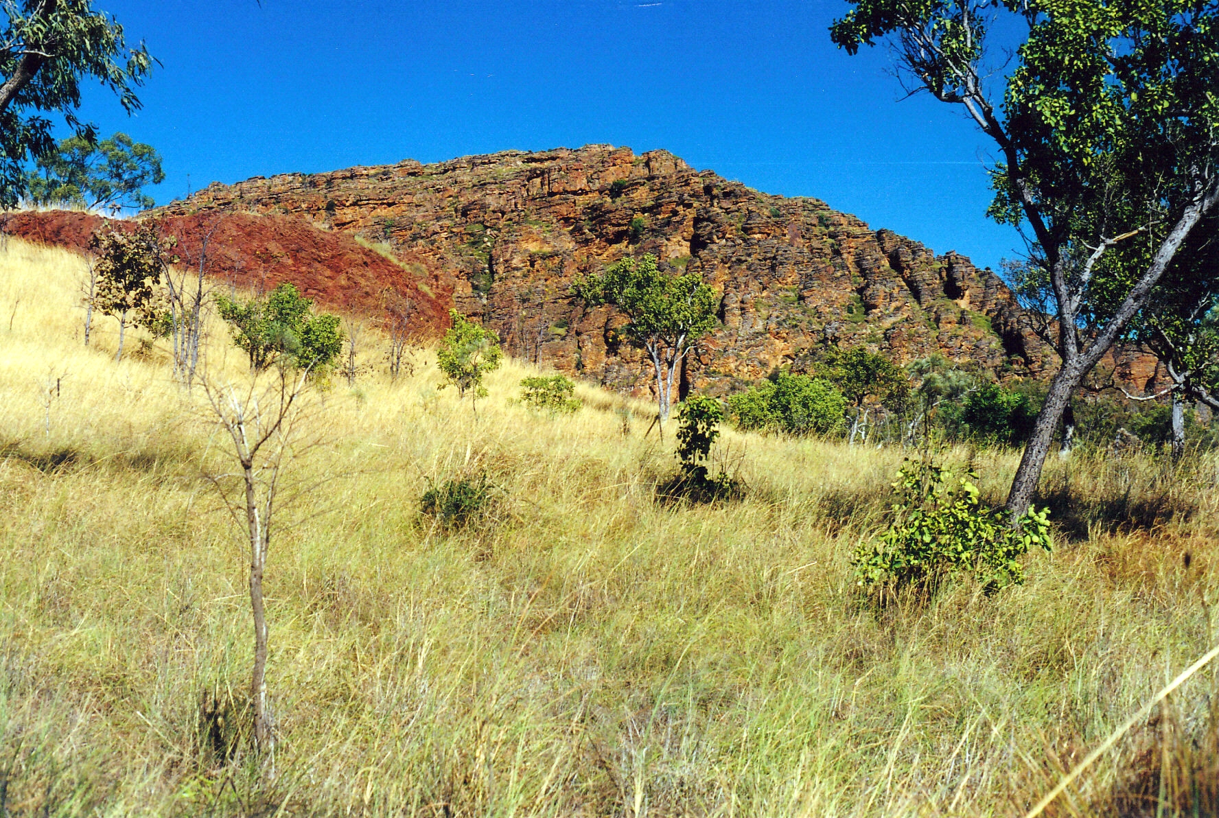 06-24-2000 01 walk tk to policemans whole.jpg