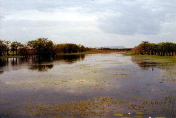 07-12-2000 Parrys Lagoon vista.jpg