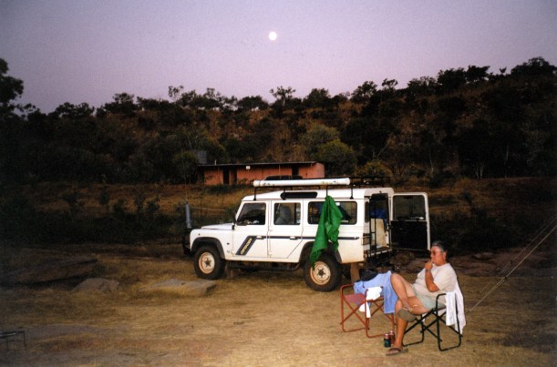 07-15-2000 10 full moon and shower block jacks waterhole.jpg