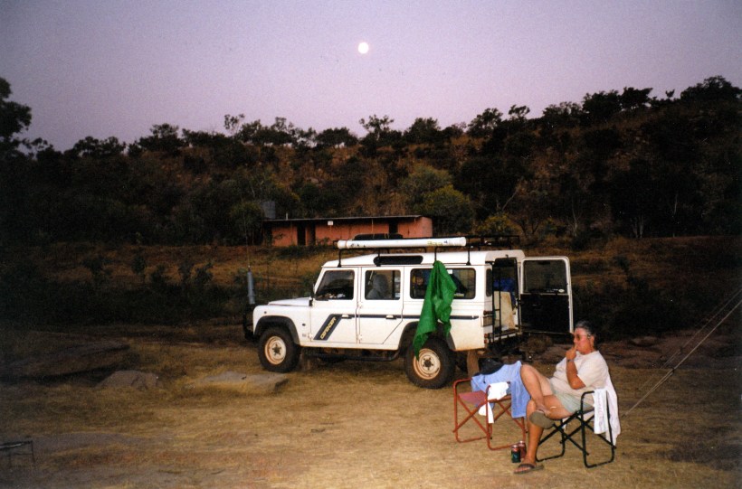 07-15-2000 10 full moon and shower block jacks waterhole.jpg