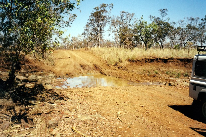 07-22-2000 04 looks so innocuous.jpg