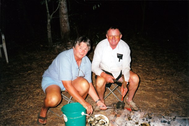 07-28-2000 13 opening blacklip oysters.jpg