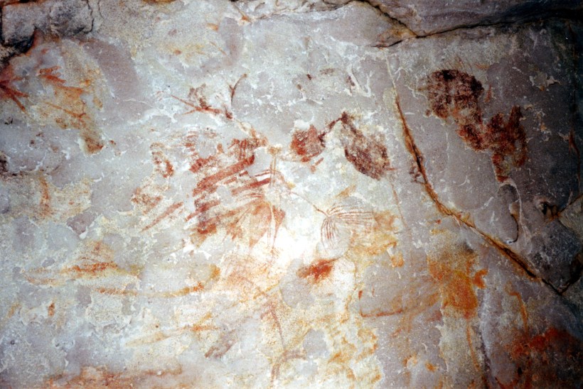 08-03-2000 08 kalumburu area obscure art.jpg